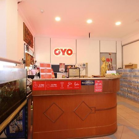 Oyo 1090 Hollitel Hotel Melaka Eksteriør billede